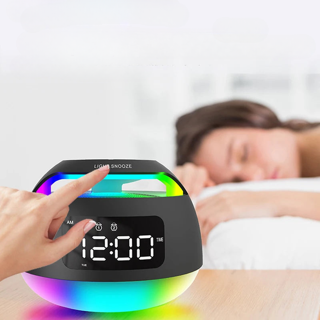 Klokkeradio med Bluetooth og stemningslys