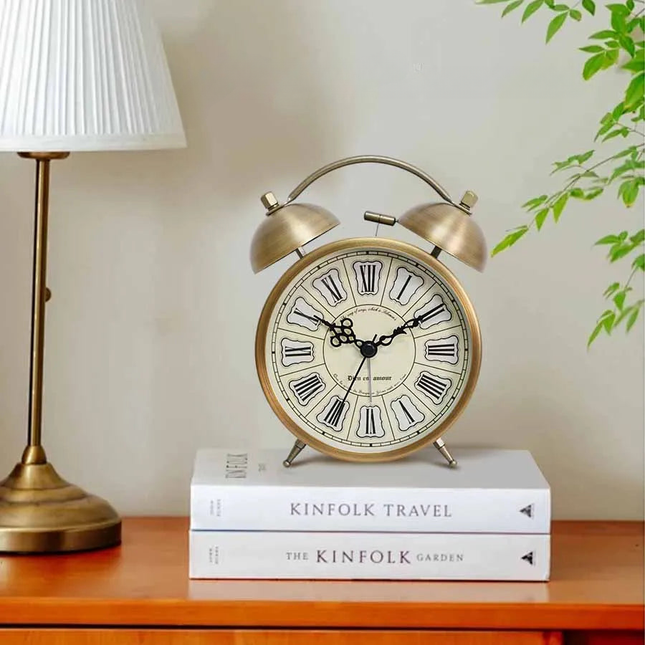 Romantisk vintage batteridrevet vekkerklokke