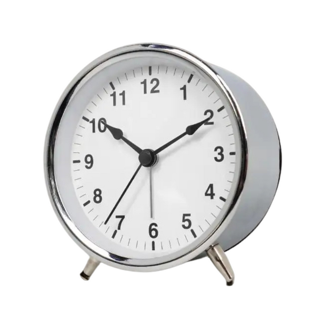 Liten retro vekkerklokke med visere