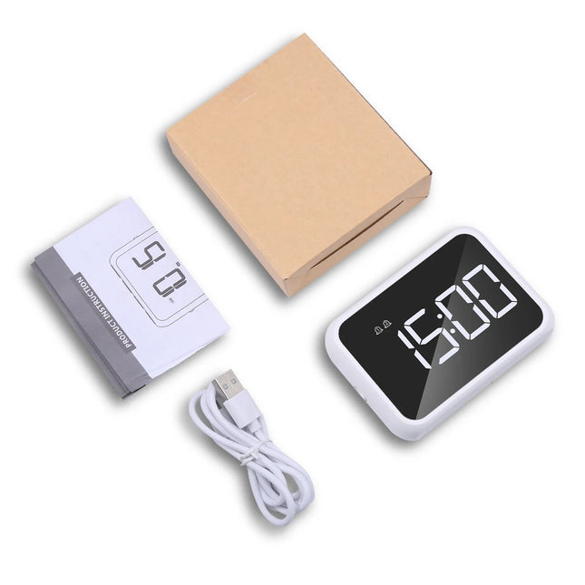 Kompakt digital vekkerklokke med alarm