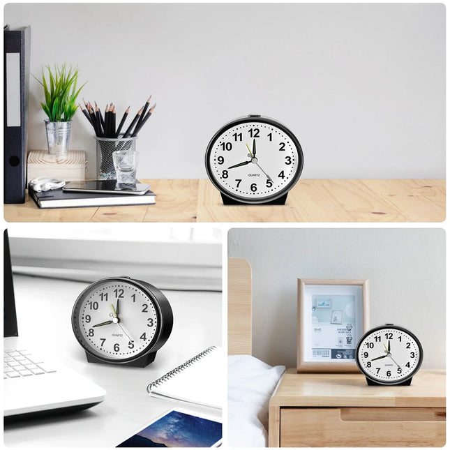 Liten analog batteridrevet vekkerklokke