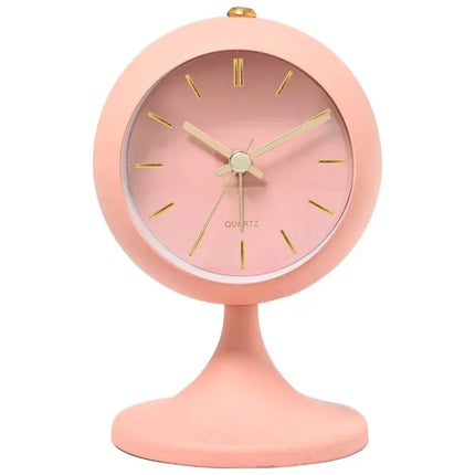 Vintage vekkerklokke på fot