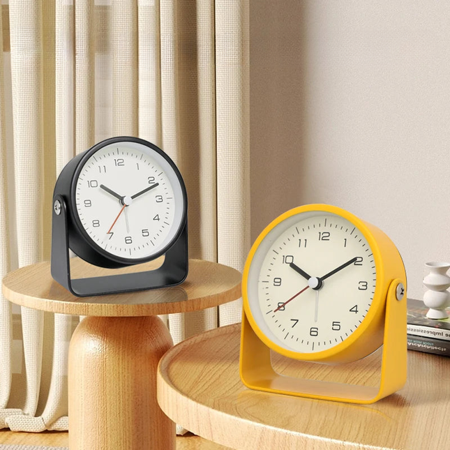 Stillegående analog vekkerklokke uten tikking