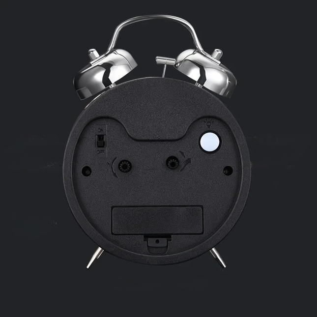 Vintage vekkerklokke i metall