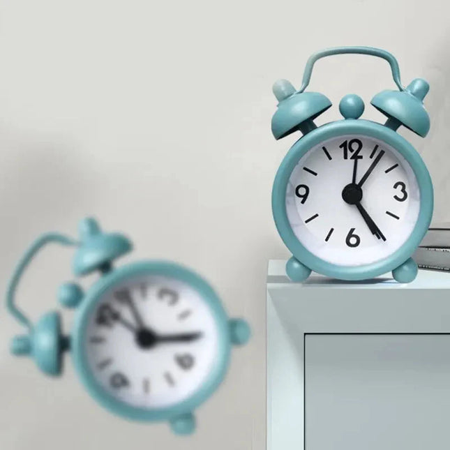 Mini analog vekkerklokke i retrostil
