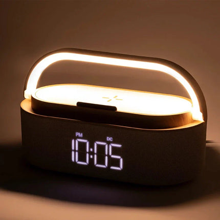 Klokkeradio med lampe og trådløs lader