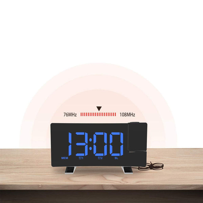 Klokkeradio med blå projeksjon av tid