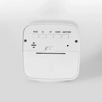 Digital nattbordsklokke med mykt lys