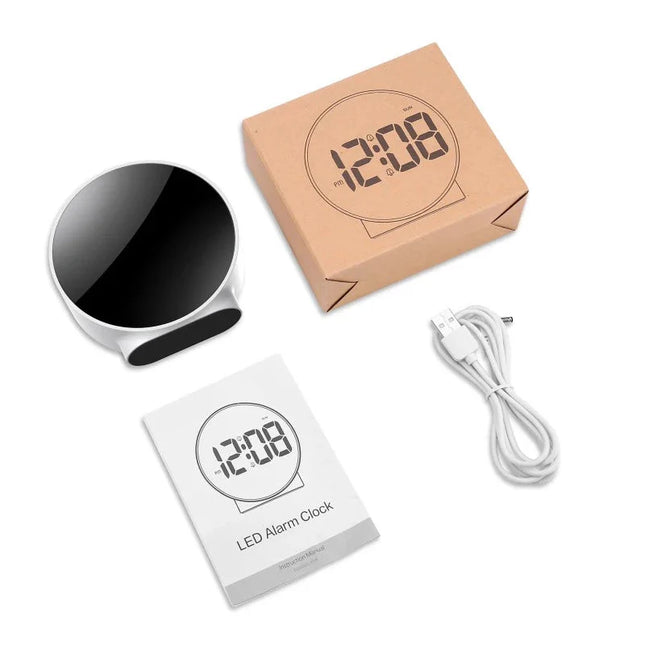 Rund digital klokke med store tall