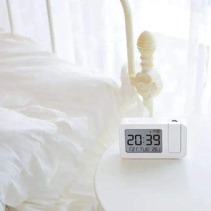 Digital vekkerklokke med projeksjon for ungdom