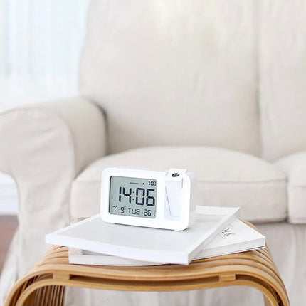 Digital vekkerklokke med projeksjon for ungdom