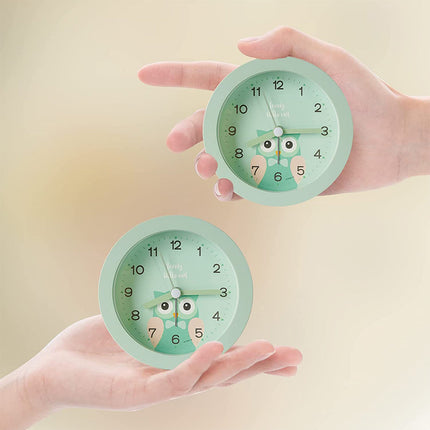 Analog barnevekkerklokke med søtt dyremotiv