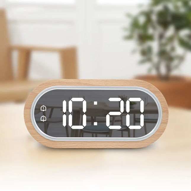 LED vekkerklokke i tre med speil