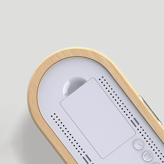 LED vekkerklokke i tre med speil