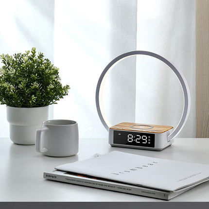 Lampe med klokke og trådløs lader