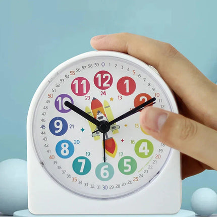 Lærerik vekkerklokke for gutter med rakett