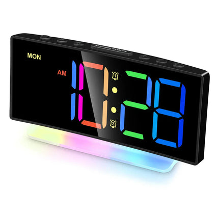 Digital vekkerklokke med RGB-lys og alarm