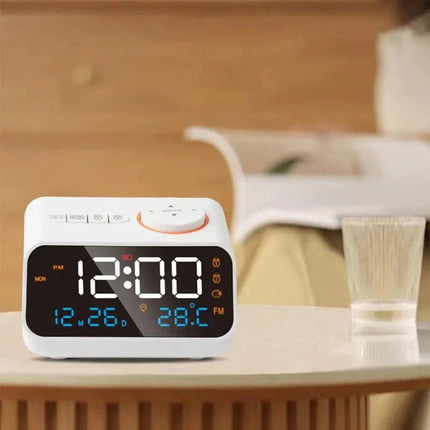 Oppladbar digital klokkeradio med alarm