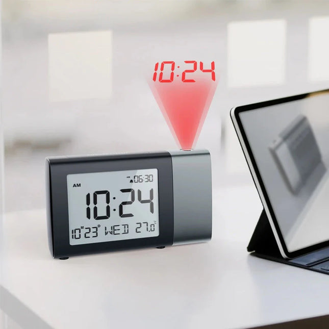 Batteridrevet vekkerklokke med projeksjon for reise