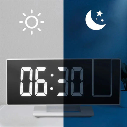 Hvit speil vekkerklokke med projeksjon