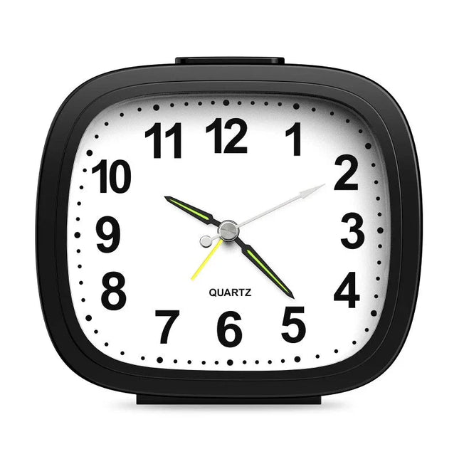 Enkel og stillegående analog vekkerklokke