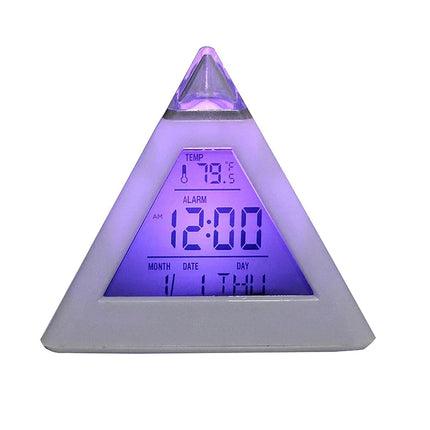 Pyramide vekkerklokke med stemningslys