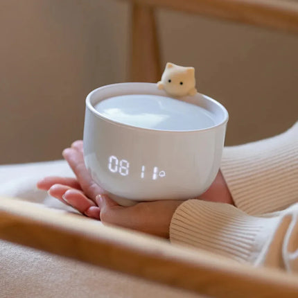 Nattlampe med digital vekkerklokke
