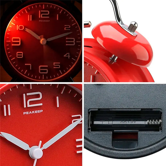 Rød vintage vekkerklokke med bjeller