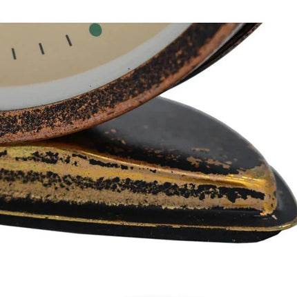 Retro vekkerklokke med nostalgisk design